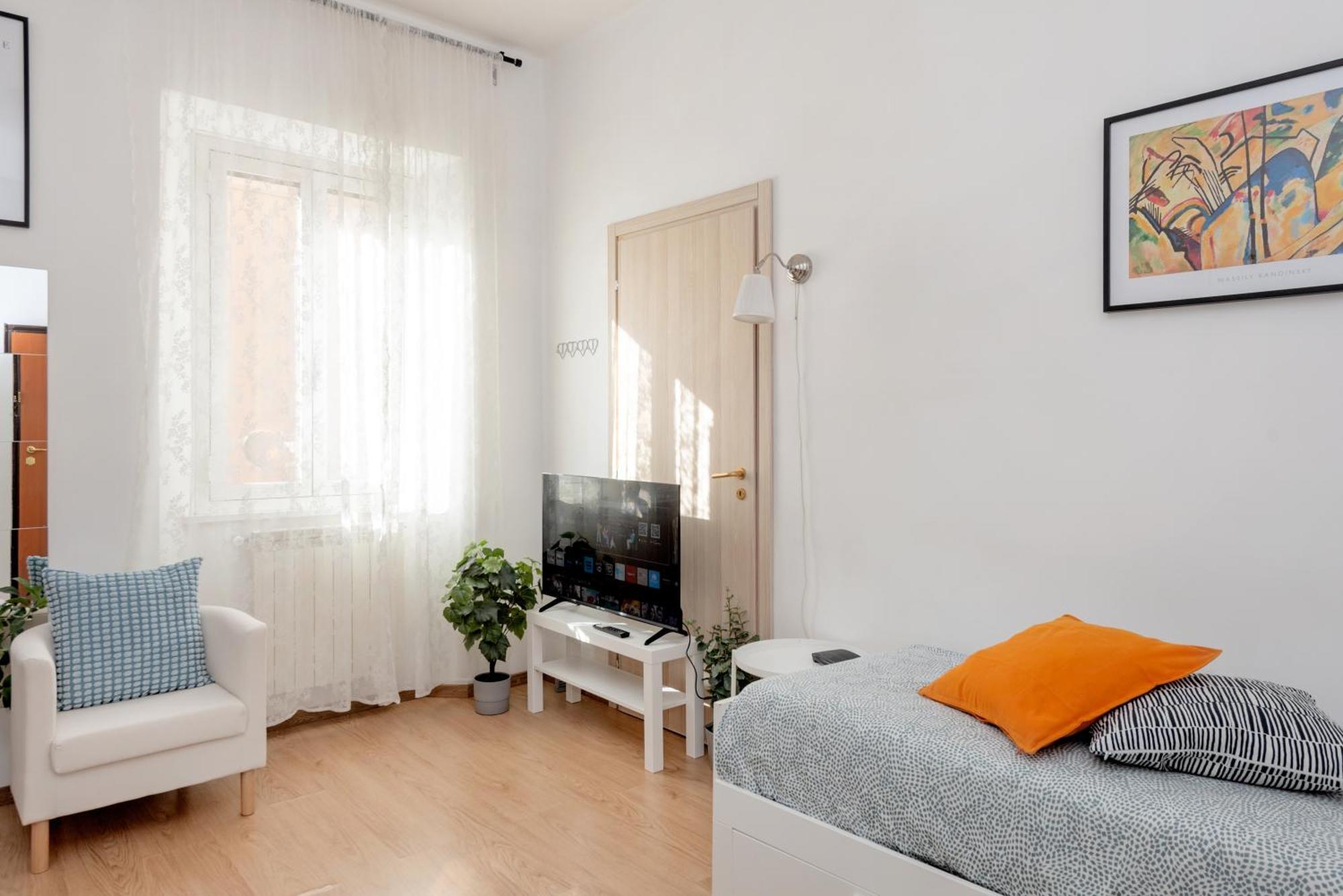 Central Little Basic Apartment Roma Ngoại thất bức ảnh